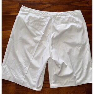 IZOD Women White Herringbone Golf Shorts Size 14 Performance Stretch